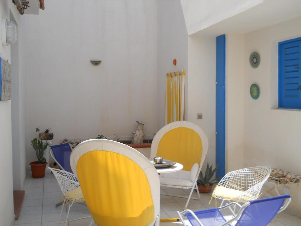 Mediterranea Guesthouse B&B Portopalo Di Capo Passero ภายนอก รูปภาพ